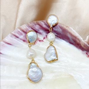 Cultured pearl earrings